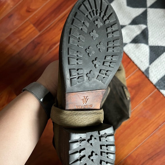 Vera Wang | Green Suede Moto Boot - Picture 3 of 6